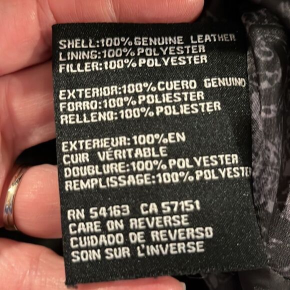 EUC Guess Leather Bomber Jacket Women’s Size XS. - Picture 4 of 9